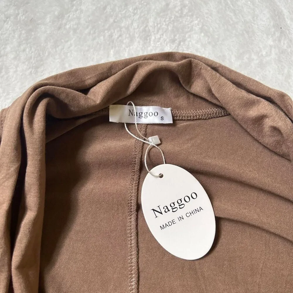 Brown long sleeve cardigan with a relaxed pockets fit women's small nwt